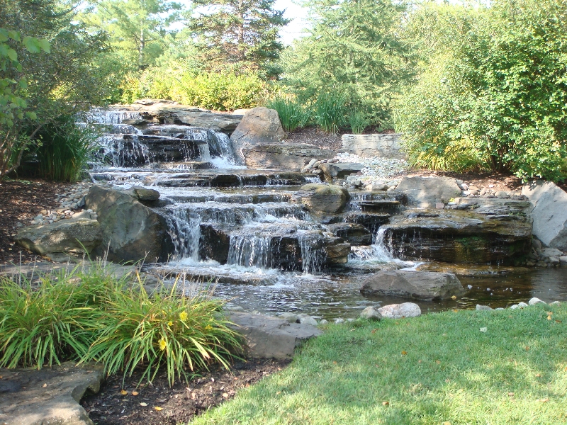 Western Michigan [2009] 275.JPG - Scenes from Frederik Meijer Gardens & Sculpture Park.
